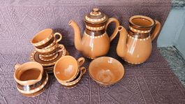 Servizio da tè in ceramica (non completo)