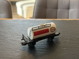 Güterwagen Esso Tankwagen Modellbahn Spur H0 bespielt