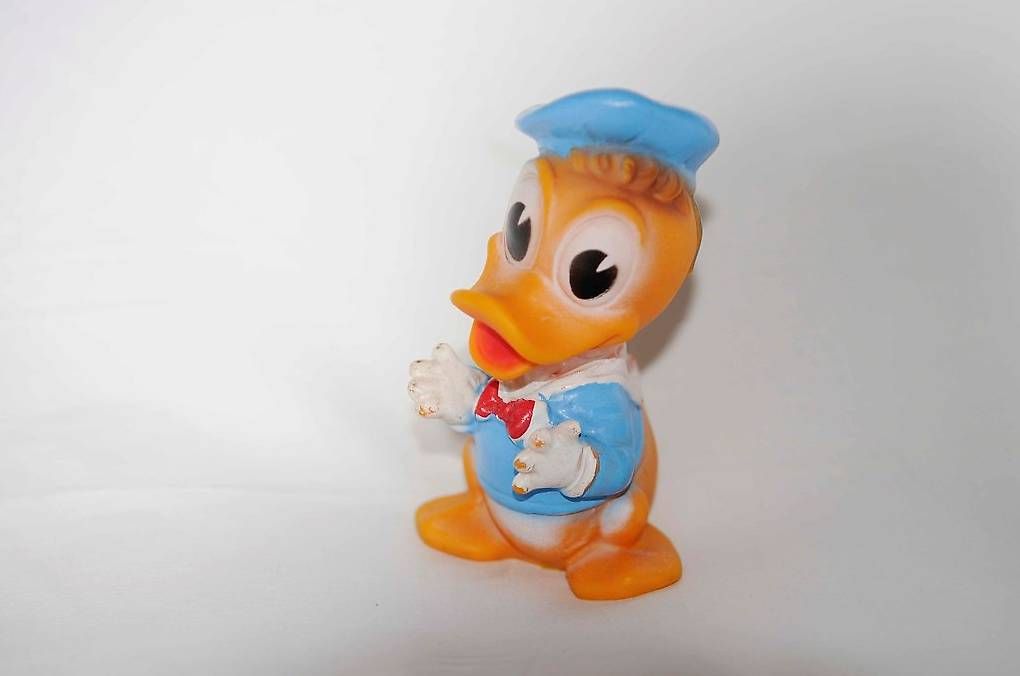 Statuette: Orginal Disney Figur Donald Duck – Usato da Basel venduto da storchenricardo