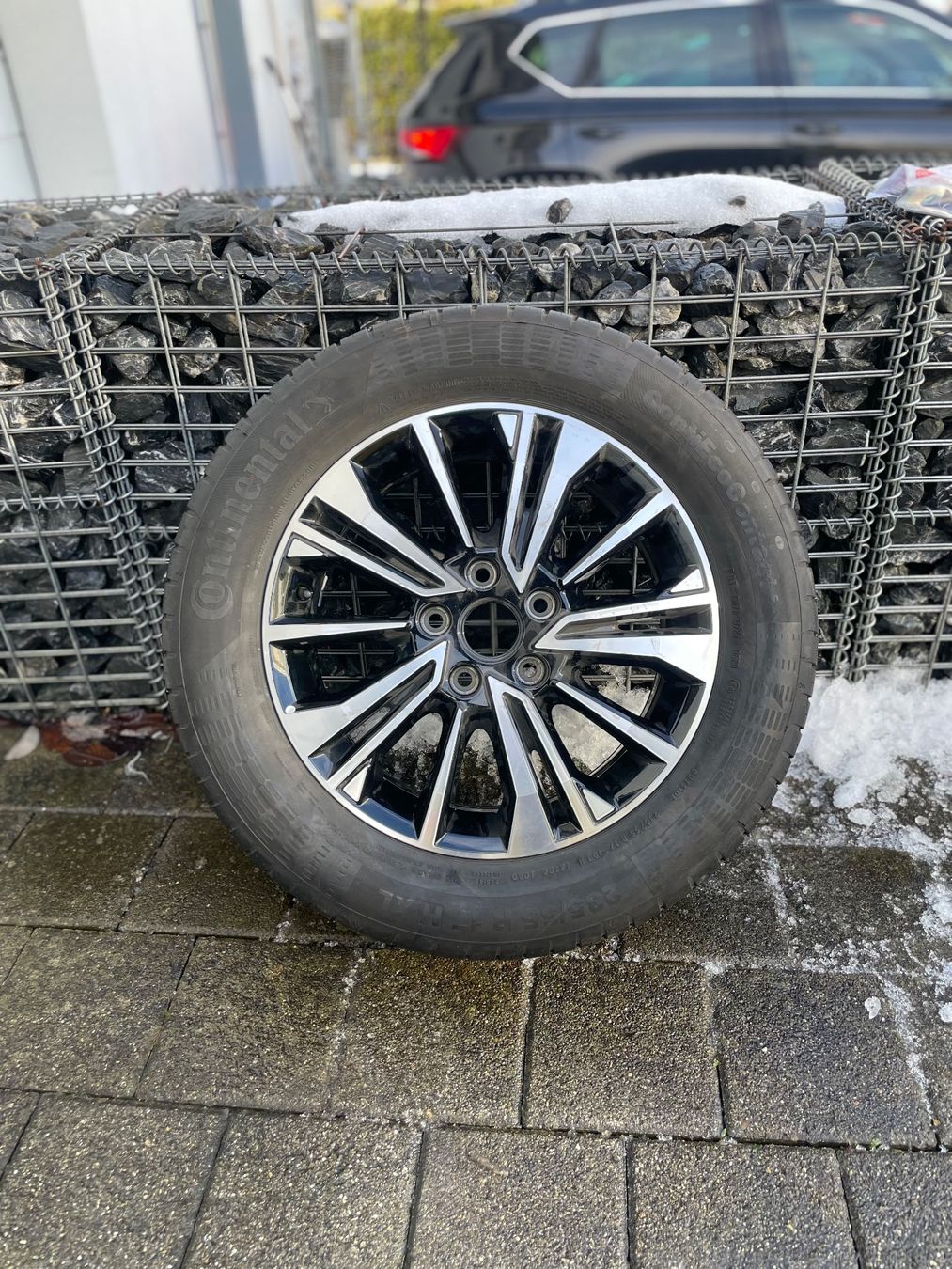 Volkswagen Pneumatici & Ruote complete: 1x VW Rad 17 Zoll – Usato da Einsiedeln venduto da VH_