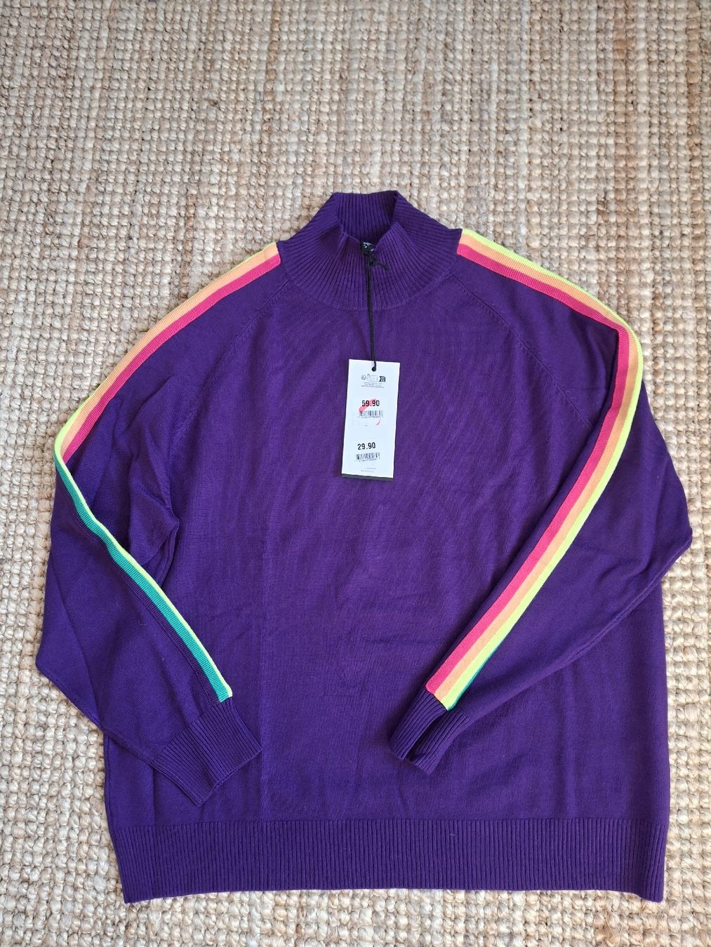 Maglioni & Felpe: Pull violet avec lignes multicolores sur les épaules TU – Nuovo e nell'imballaggio originale da Lausanne venduto da Cognitia