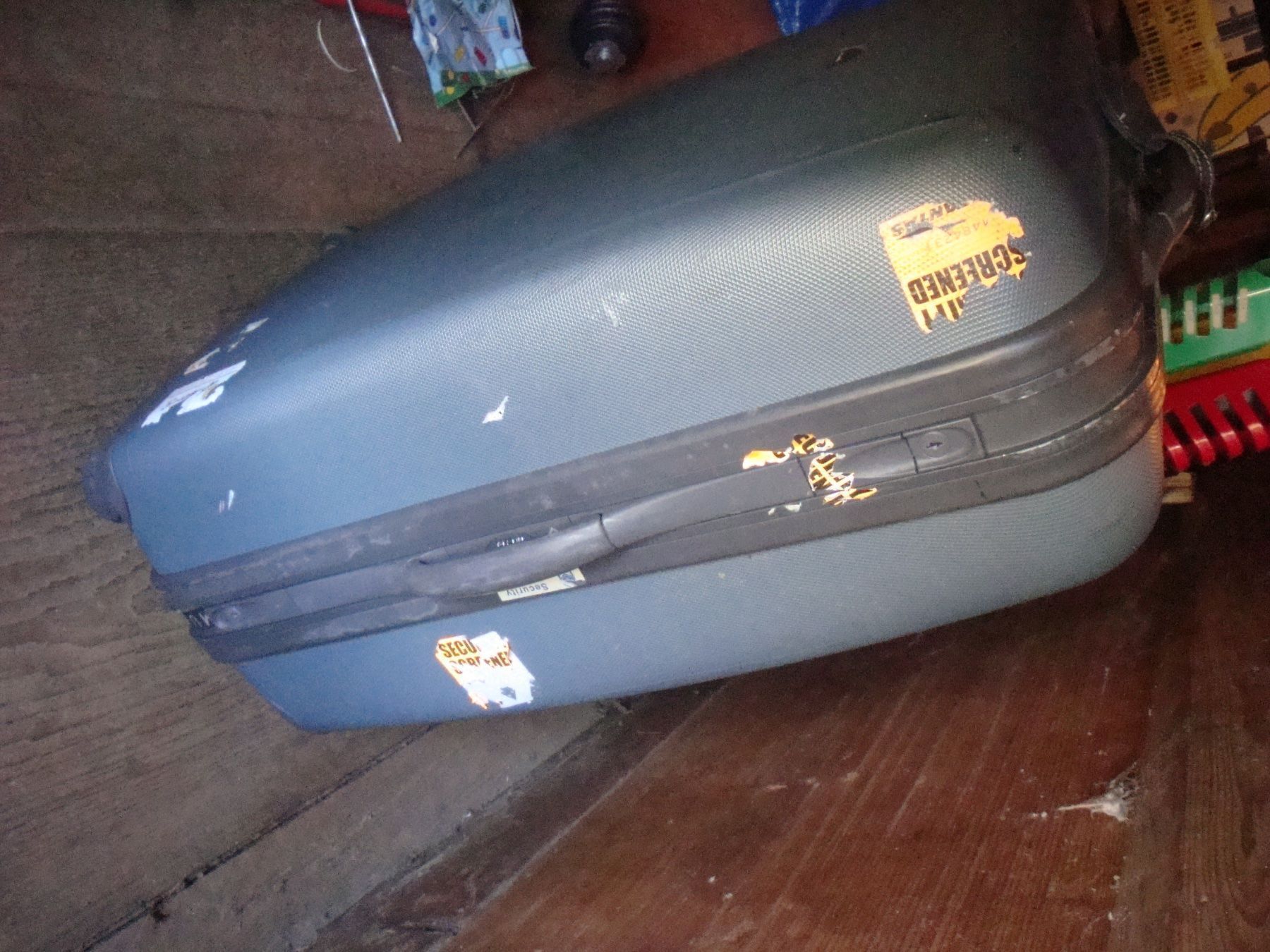 Samsonite Valigie: grosser Schalenkoffer Samsonite, Rollen – Usato da häusernmoos venduto da buc_8ftk 4