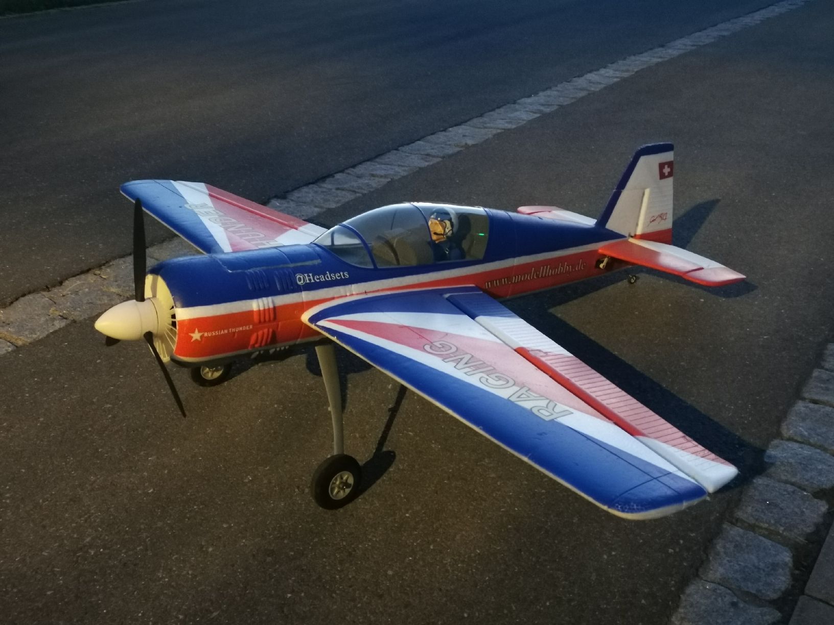 FMS Modellismo RC: FMS Yak 54 Raging Thunder – Usato da Oberwil-Lieli venduto da mik_ypt6