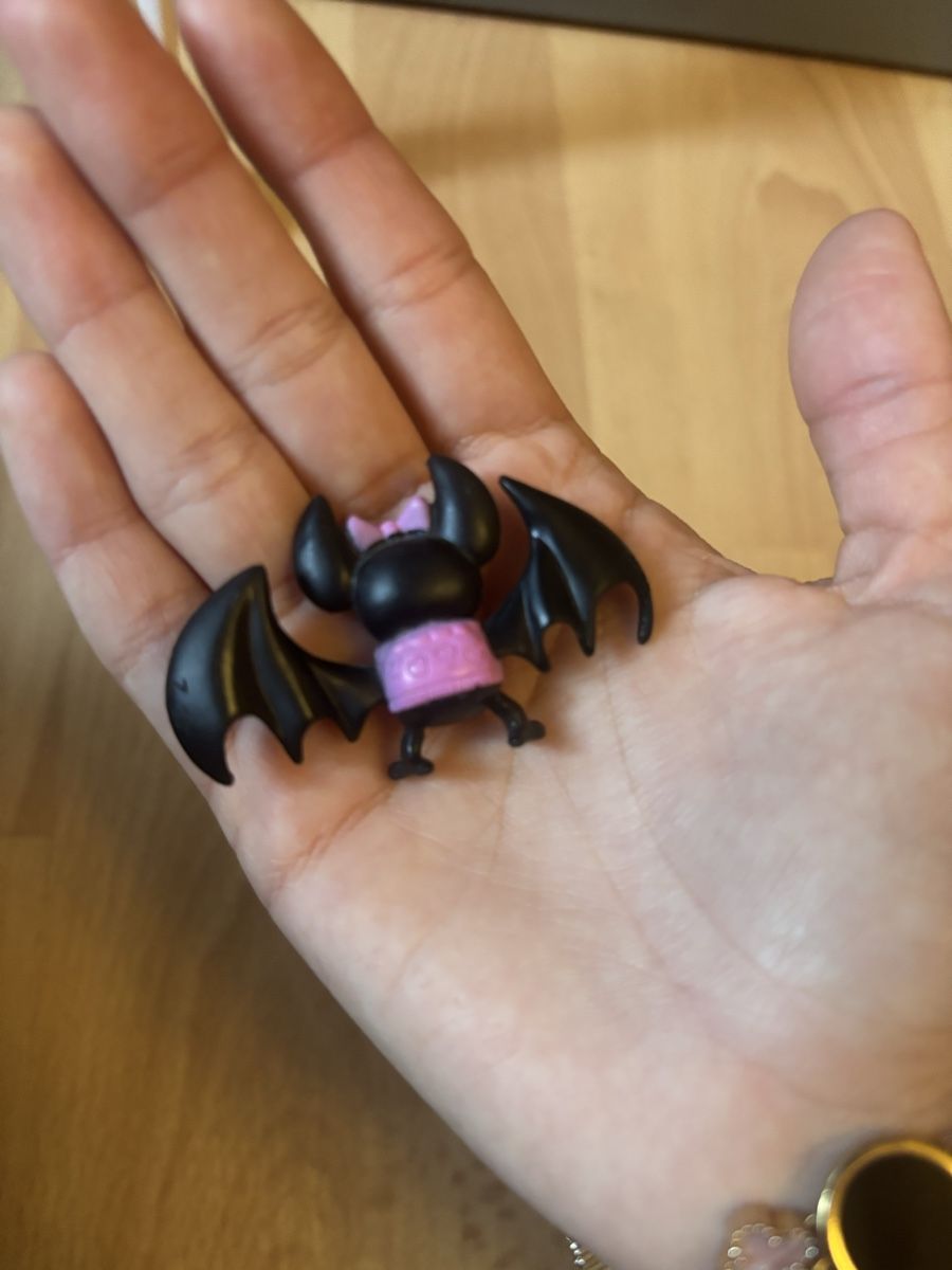 Puppen: Draculaura pas complète – Gebraucht aus Sonceboz-Sombeval von Luna_p1414 3