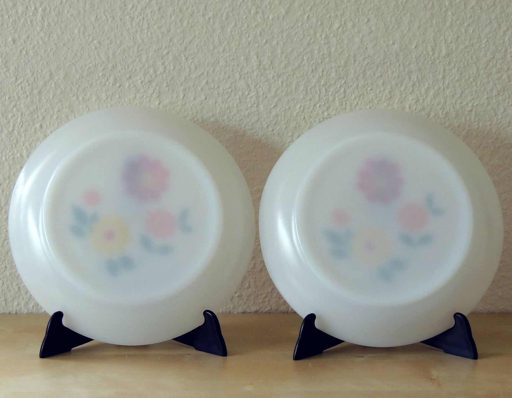 Teller: 10 assiettes de table, modèle Rotterdam, Arcopal, 1970s – Gebraucht aus La Chaux-de-Fonds von Helene2300 4