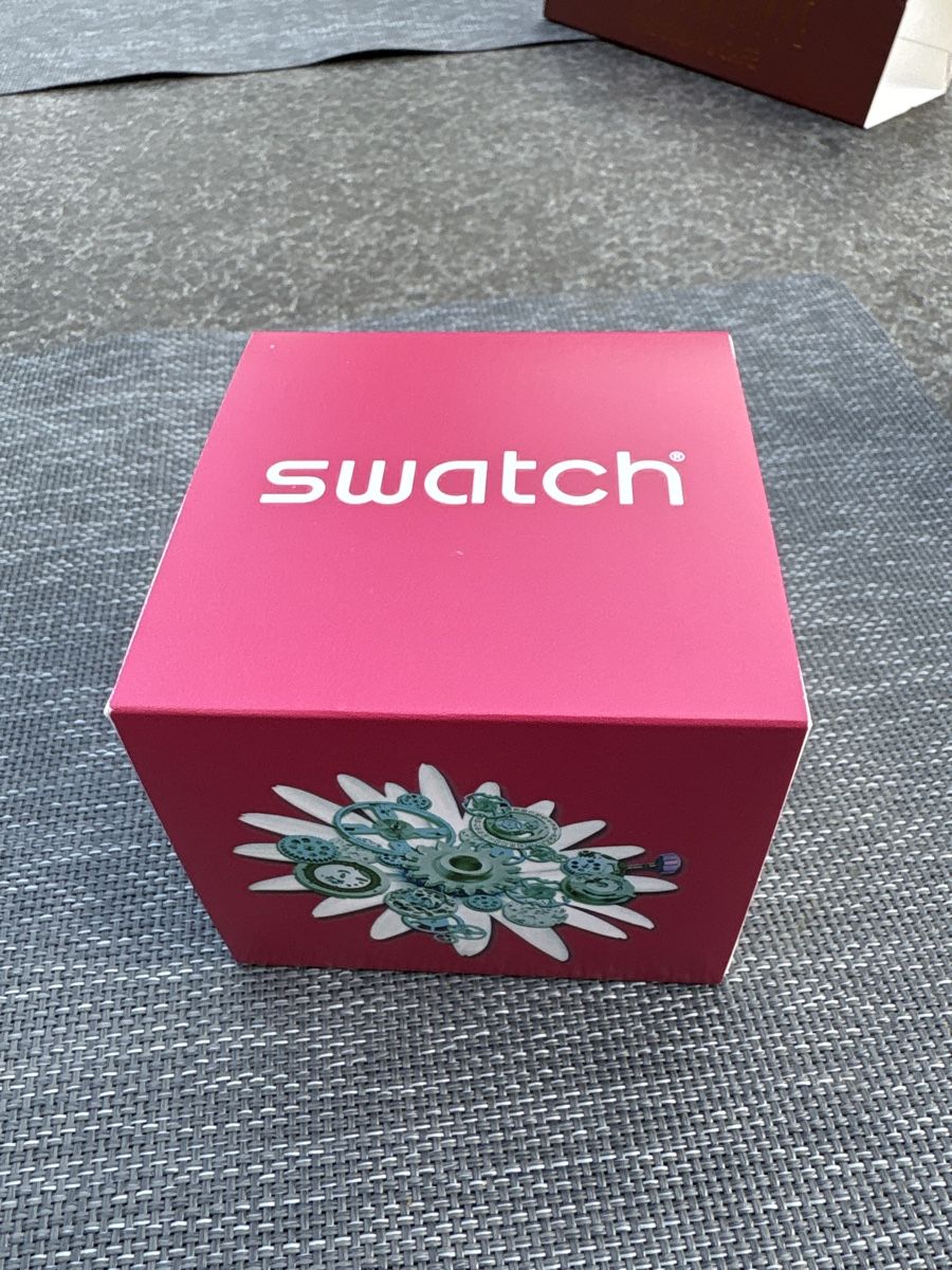 Swatch Montres: Uhr / einzigartige Swatch – Neuf avec emballage d'origine à Oberglatt ZH par hotess74