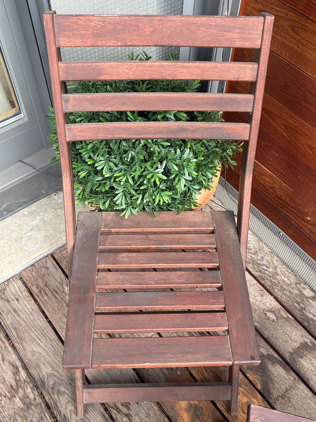 Ikea Chaises: IKEA Balkonmöbel Set – D'occasion à Basel par thr_5wxq 1