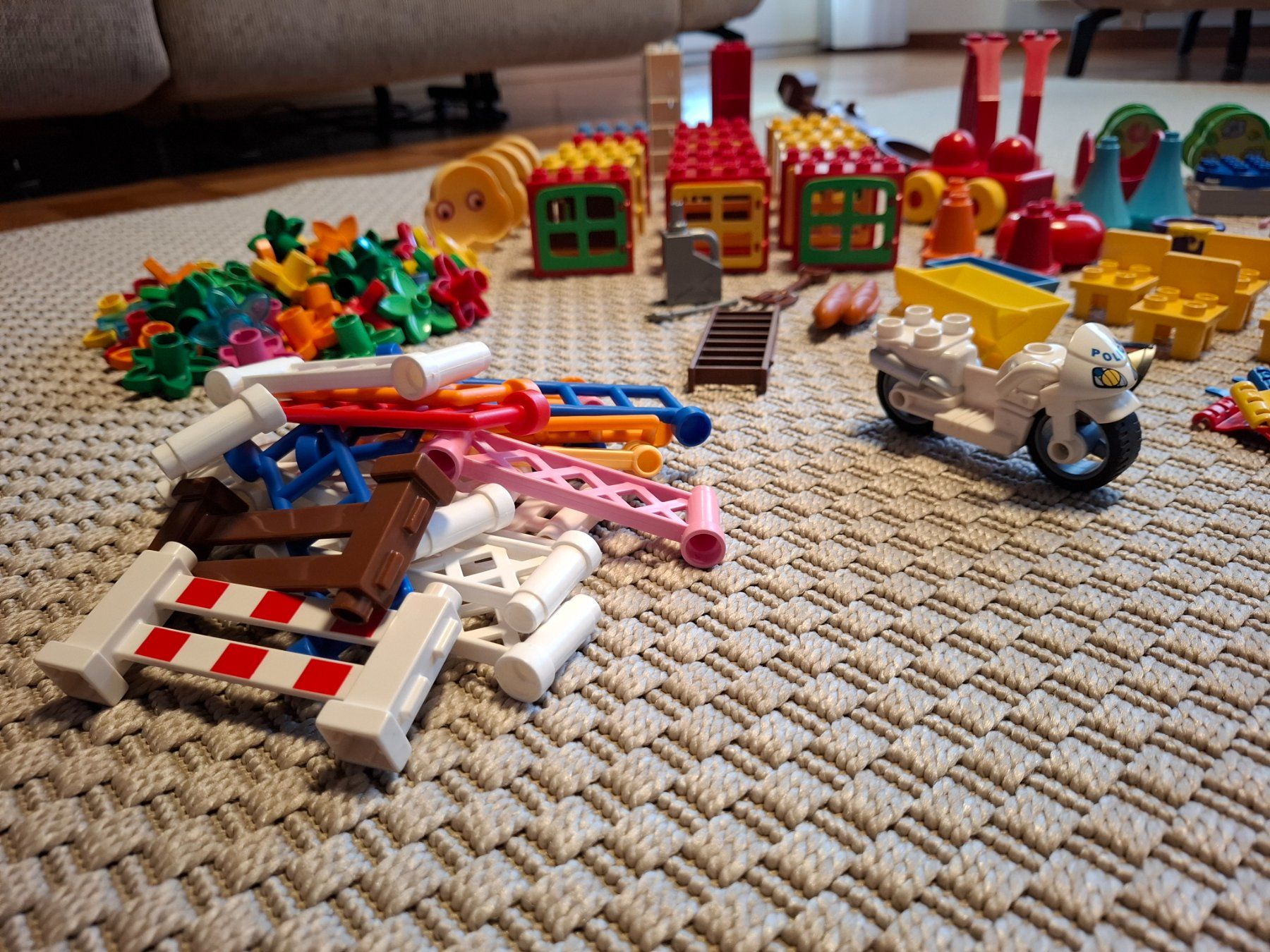 Lego Jouets: Verschiedene Lego Duplo Teile – D'occasion à Erstfeld par hasi1987 4