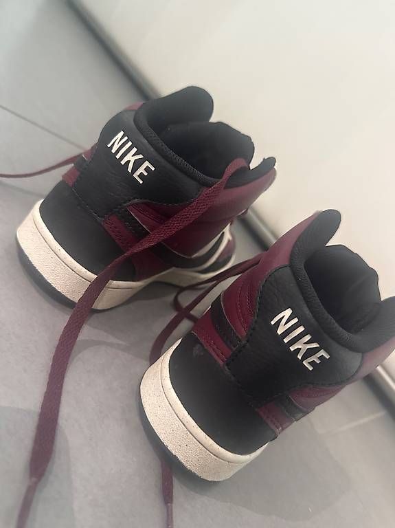 Chaussures hommes: Nike Gr. 40.5 – D'occasion à Stetten AG par mik_2mq8 1