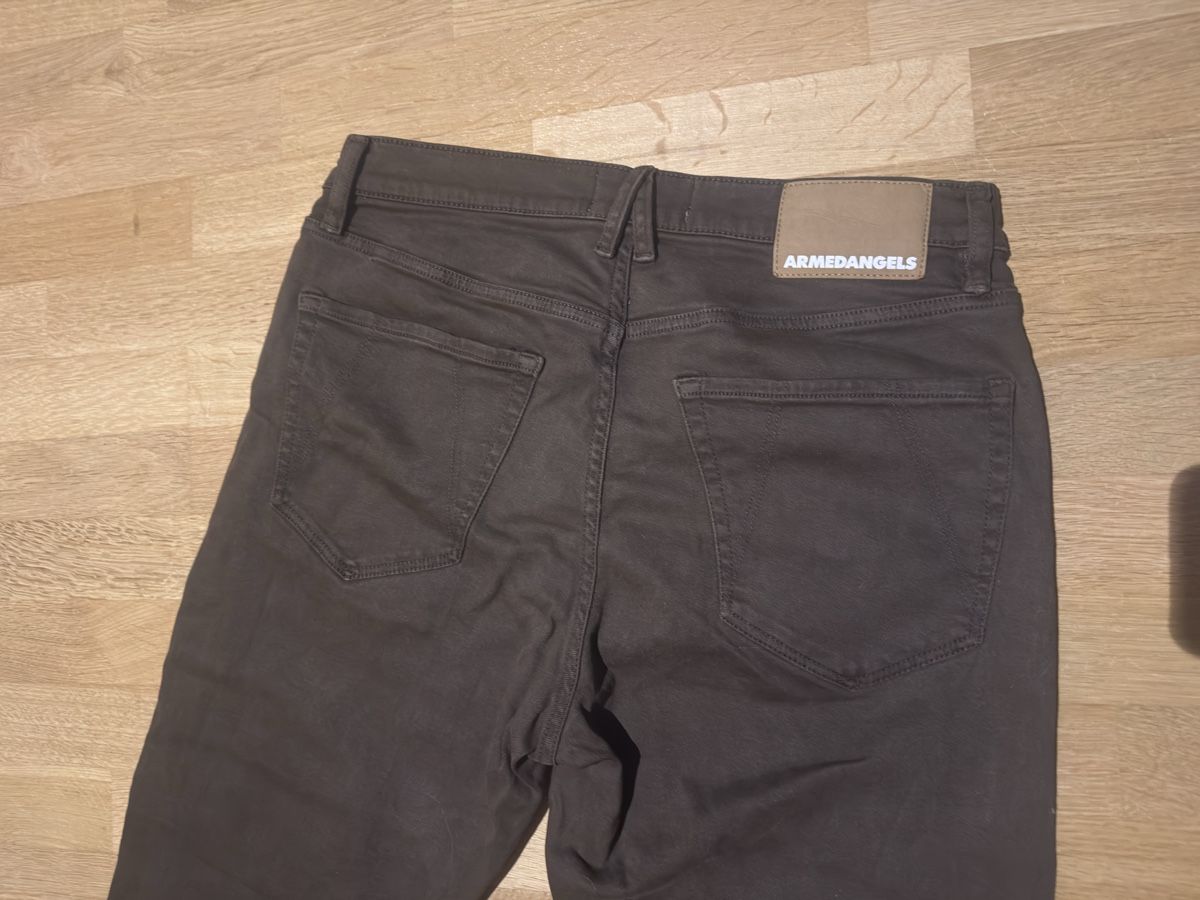 Armedangels Jeans: ARMEDANGELS Jeans – Gebraucht aus Rheinfelden von seline.n 2