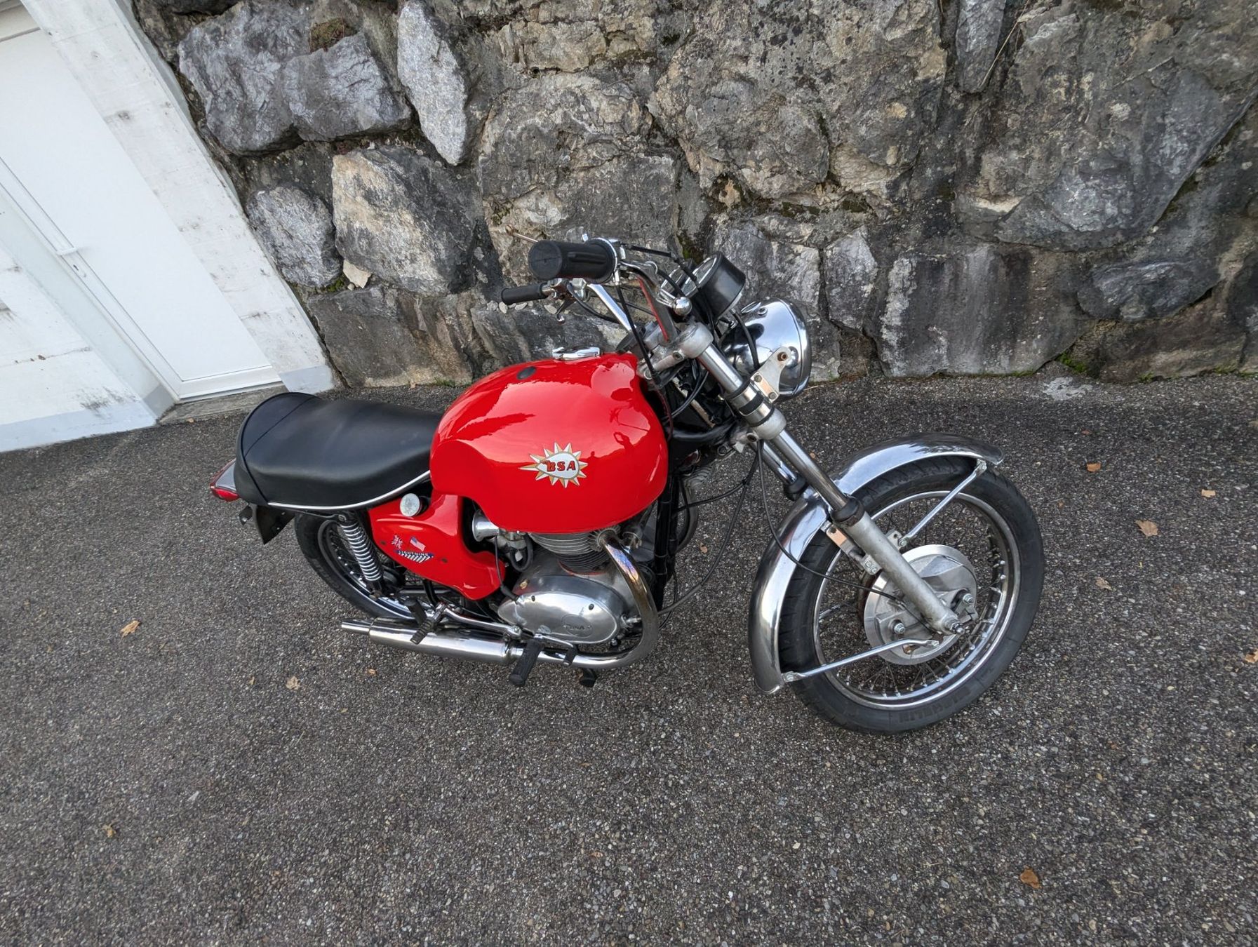 Strada: BSA A65 Lightning mit Spitfire Tank, Oldtimer 1968, ab MFK – Usato da Goldingen venduto da hafner-motos 1