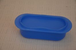 TUPPERWARE