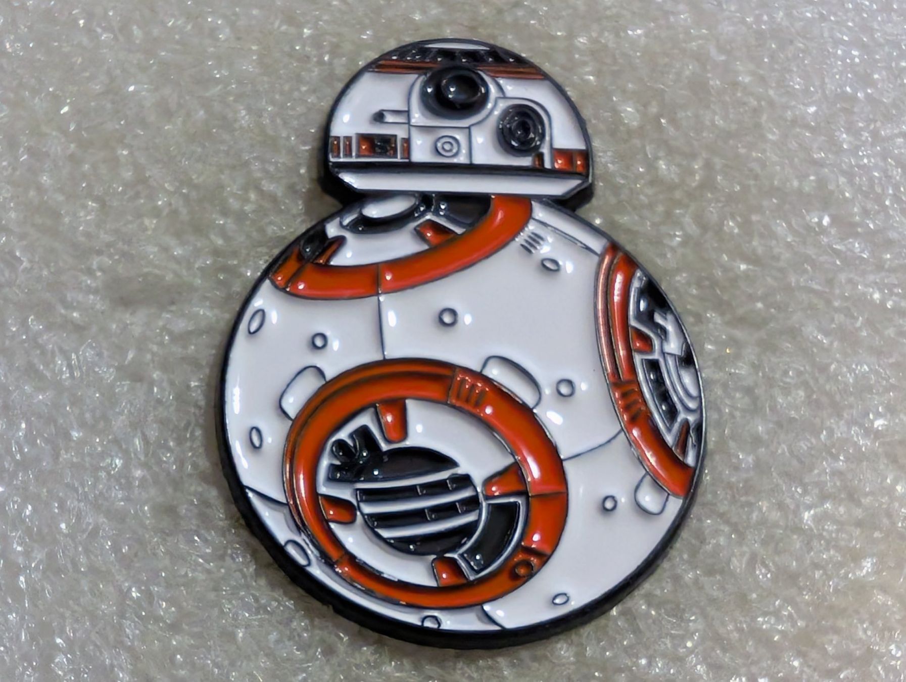 Plaquettes & Badges: Ansteckpin 73: Star Wars – D'occasion à Oppligen par Pin-Fall-Shop