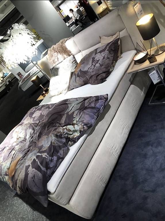 Interio Letti: Boxspringbett – Usato da Kriessern venduto da Type-S 1