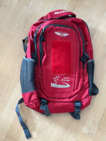 Roter Zelazny - Rucksack NEU
