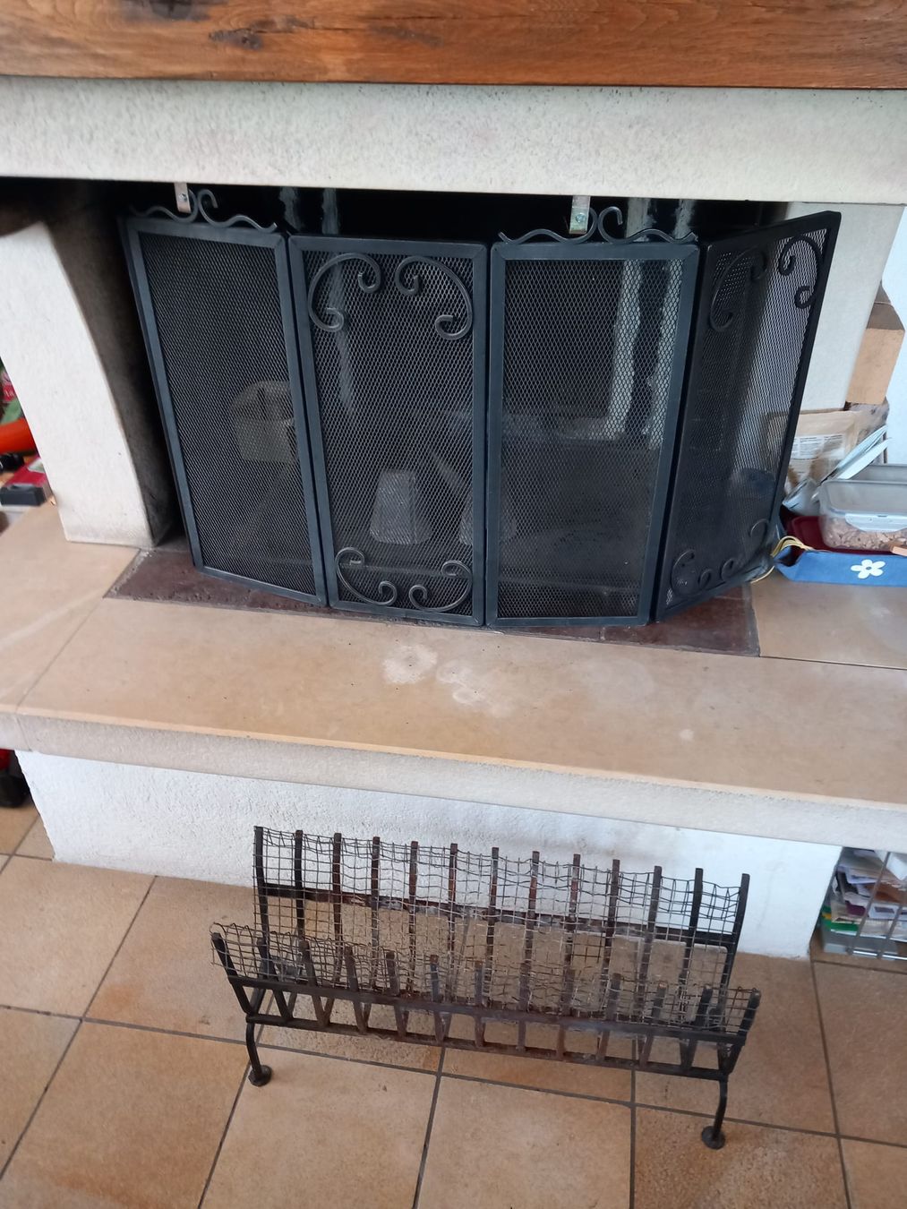 Accessori: Grille de protection et bac bois – Usato da Courtelary venduto da mitounet