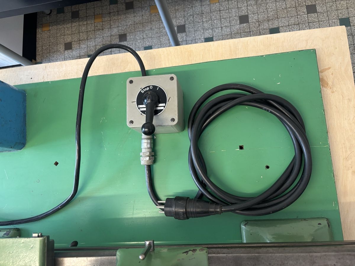 Tutte le macchine: Tour à métaux de précision avec accessoires état usagé – Usato da La Chaux-de-Fonds venduto da jrvibe 3