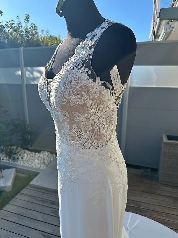 Pronovias Kleider: NEU St. Patrick White One Filipinas Gr.34  70% Rabatt – Neu und originalverpackt aus Embrach von vmadia 3