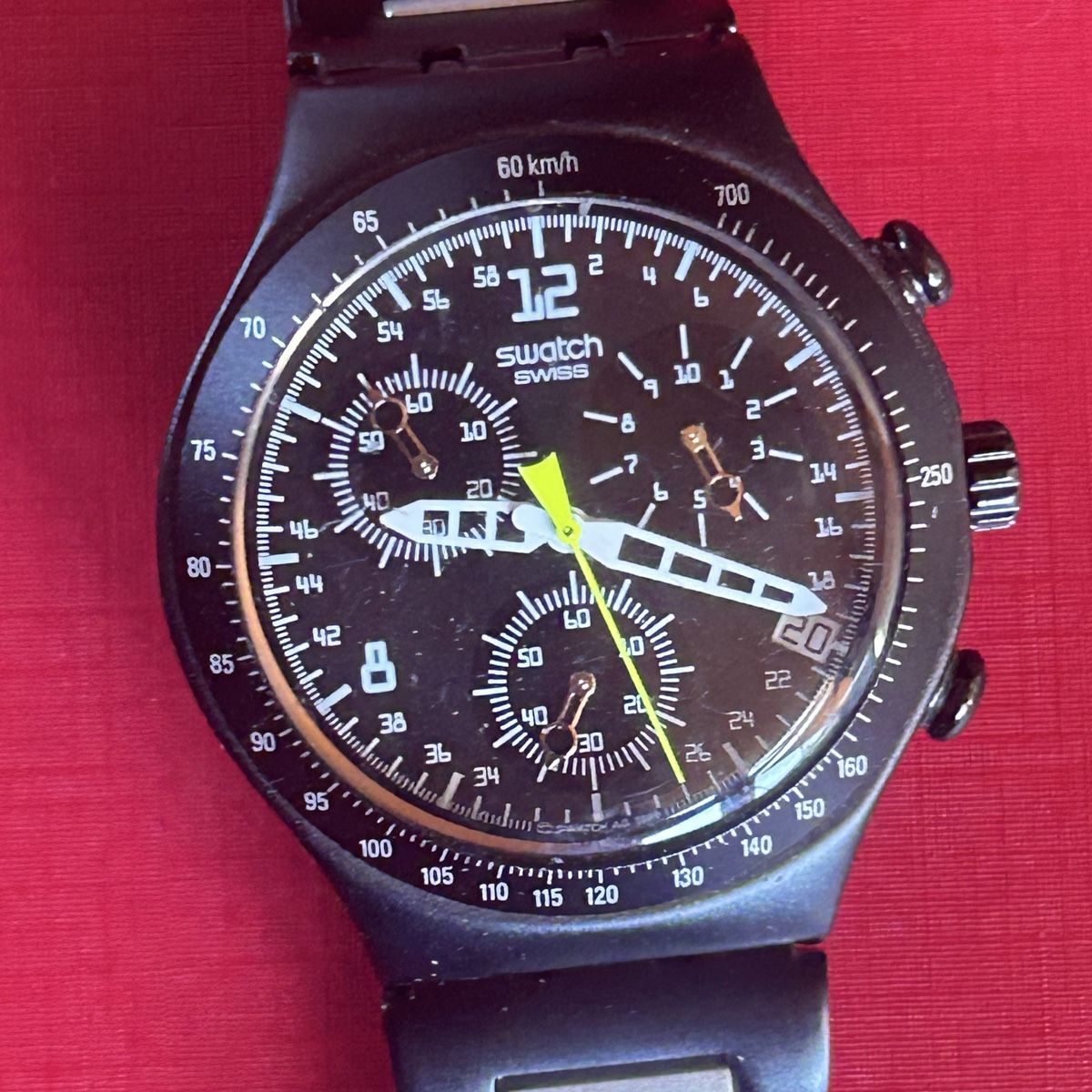 Swatch Orologi: Swatch Uhr  Chronograph Schwarz! – Usato da Laufen venduto da Bellavitaboom