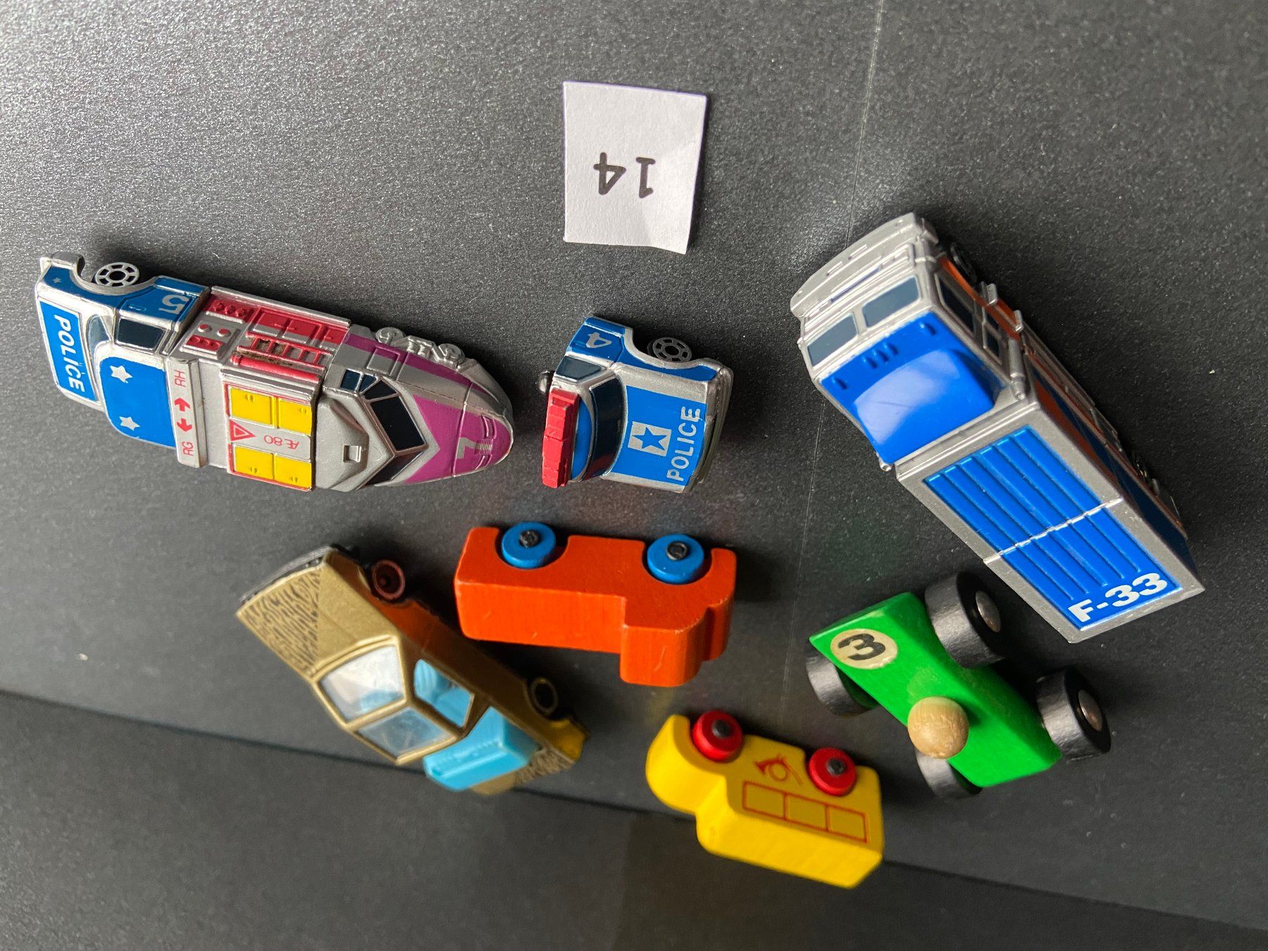 Figuren: Diverse Kunststoff Figuren – Gebraucht aus Böckten von Hansi36 4
