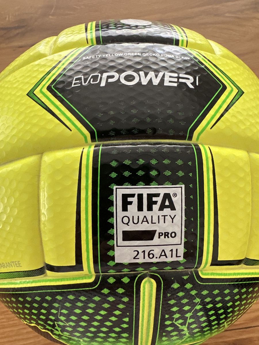 Puma Palloni: Puma Matchball neu – Nuovo e nell'imballaggio originale da Sarnen venduto da Molica26 2
