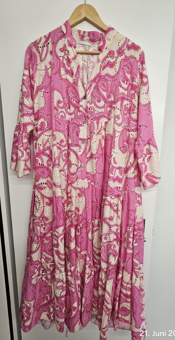 Vestiti: Sommerkleid pink creme gemustert – Usato da Bünzen venduto da Milly32 2