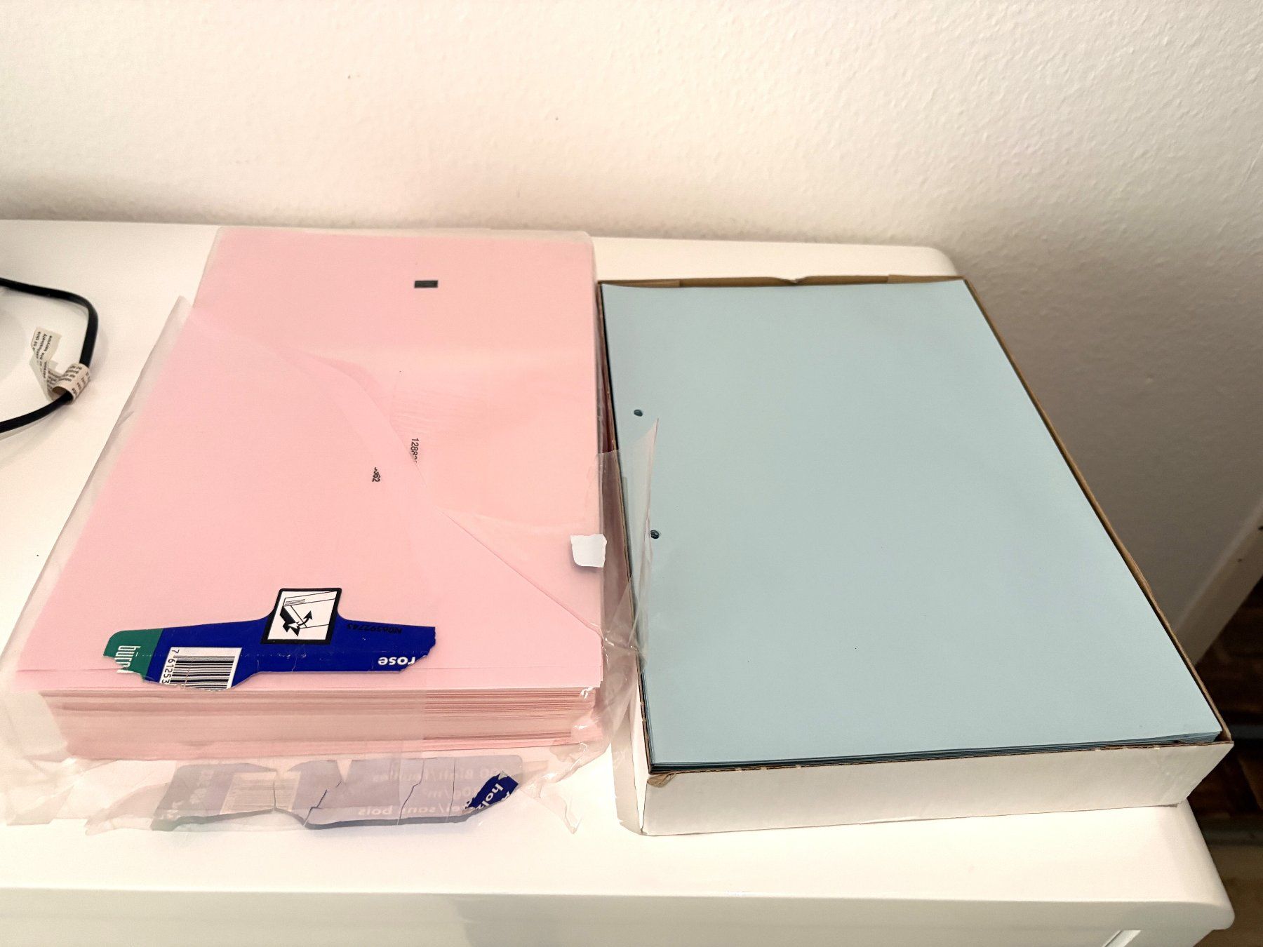 Tutte le decorazioni: Drucker Pappier rosa und hellblau – Nuovo e nell'imballaggio originale da Glattbrugg venduto da Ariel012 5