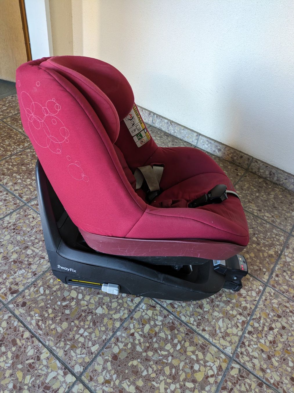 Maxi-Cosi Sièges auto: Maxi-Cosi Babyschale Pebble + Base – Neuf (Voir description) à Thalwil par Johnny_K 2