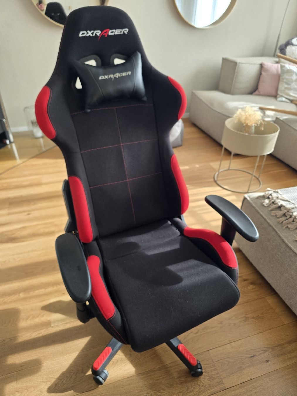 DXRacer Sedie: Gamingstuhl DXRacer schwarz/rot – Usato da Jona venduto da Raltorfer