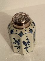 Ravissant pot à thé porcelaine de Delft