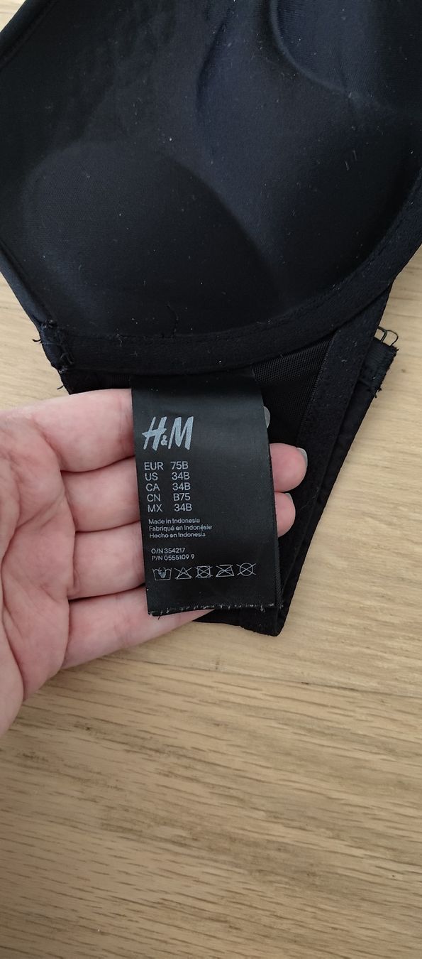 H&M Altra biancheria intima: Push up BH 75B von H&M – Usato da Schwerzenbach venduto da VityaCrafts 1