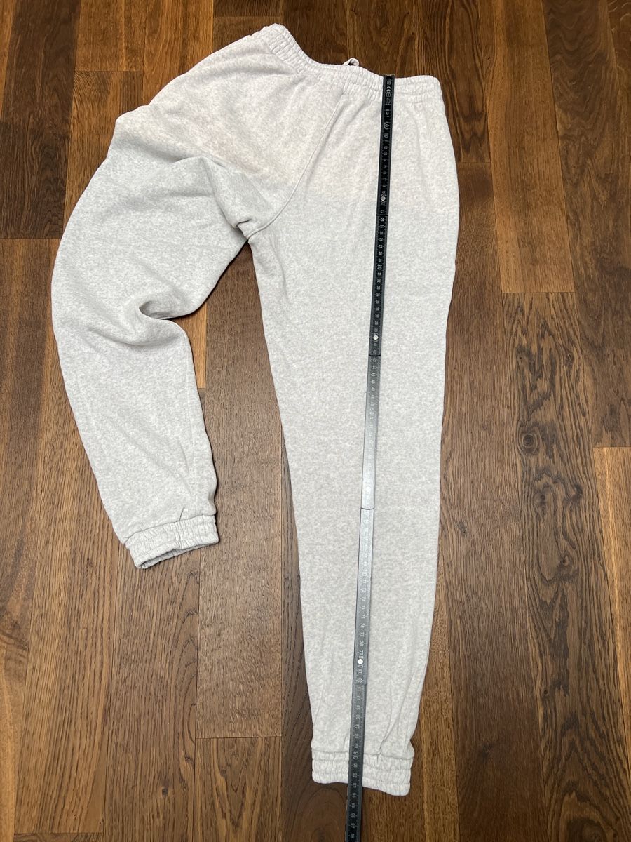 Pantalons: Freizeit Hose – D'occasion à HORGEN par vladibarca10 4