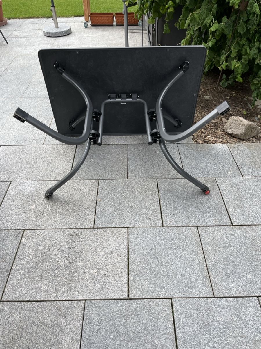 Tavoli: Gartentisch – Usato da Ettingen venduto da Schildkrot 1