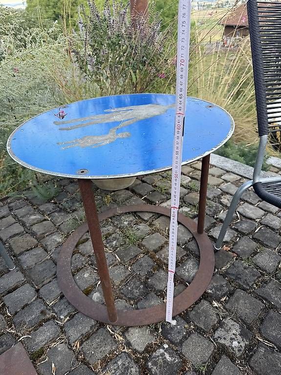 Tavoli: Gartentisch 60x 52 – Usato da Liebefeld venduto da 87twh65r 1
