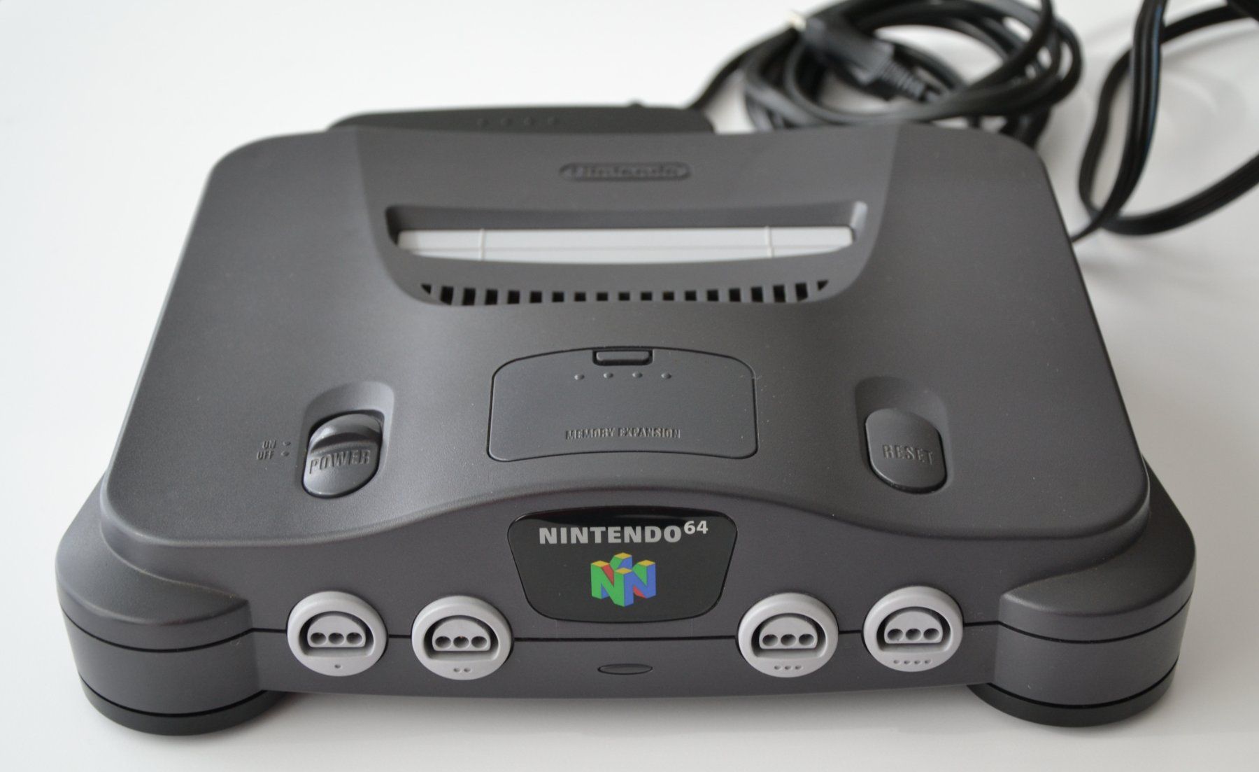 Nintendo Konsolen: -64% Nintendo 64 + 2 Contr., 2 Games, HDMI UpSc, 4x K., HDMI – Gebraucht aus Lachen SZ von BestBuys