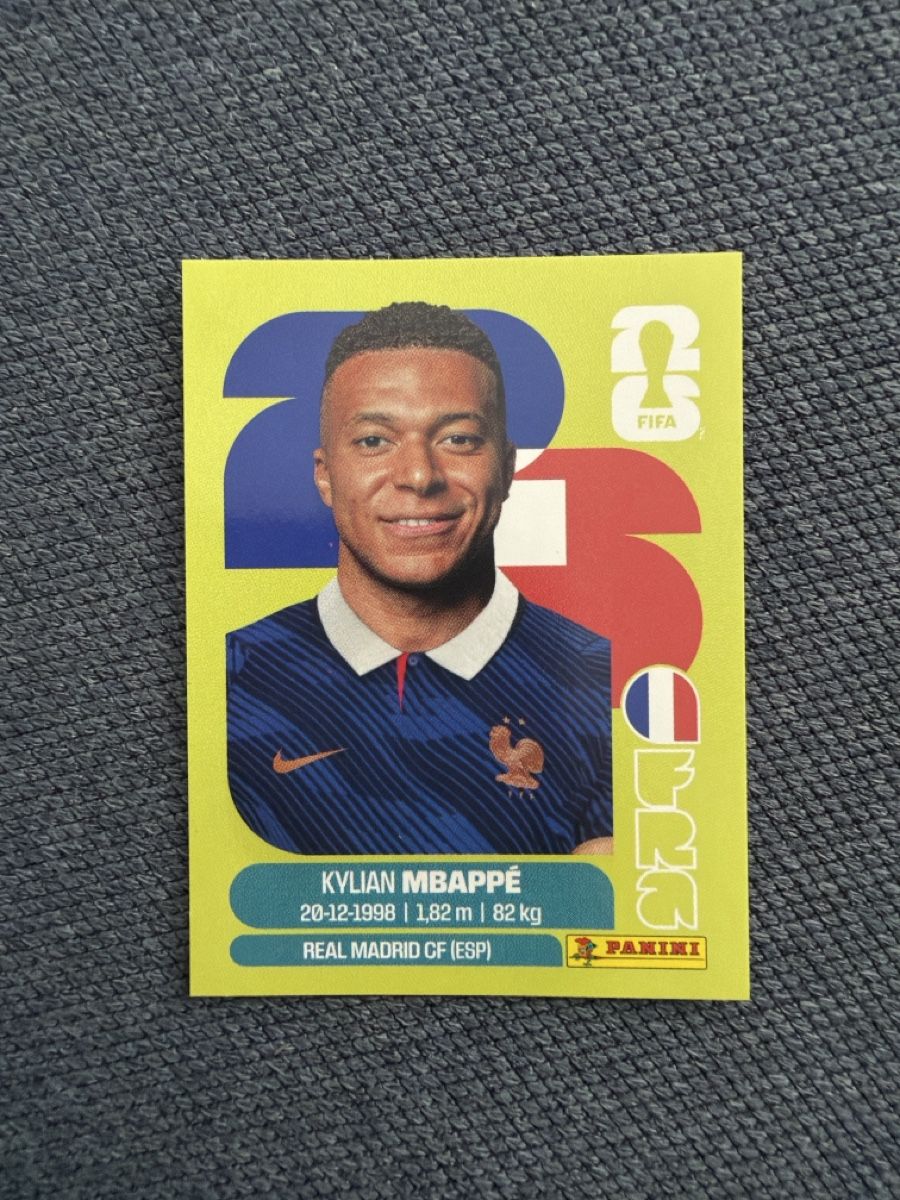 Panini Cartes à collectionner: Panini Sticker Kylian Mbappé – Neuf avec emballage d'origine à Gwatt (Thun) par mar_8q6s