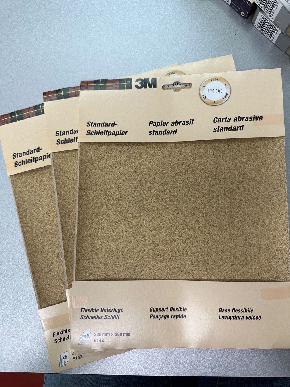 Schleifen & Polieren: Neue 3M Schleifblätter 100P – Neu und originalverpackt aus Necker von liq24