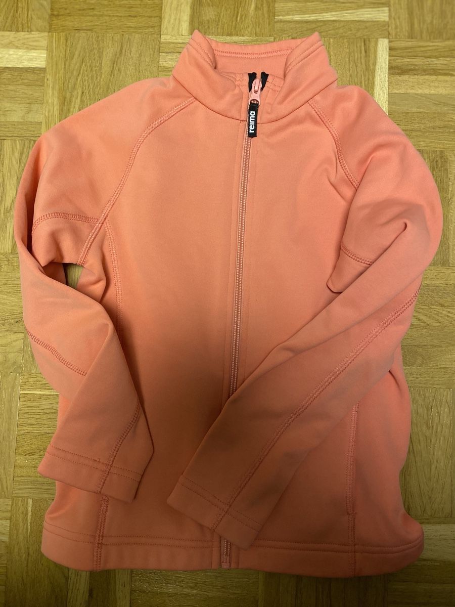 Lotti & Set di vestiti: Outdoor Set Wandern/Ski 128 – Usato da Schlieren venduto da Fam.Baumi 2