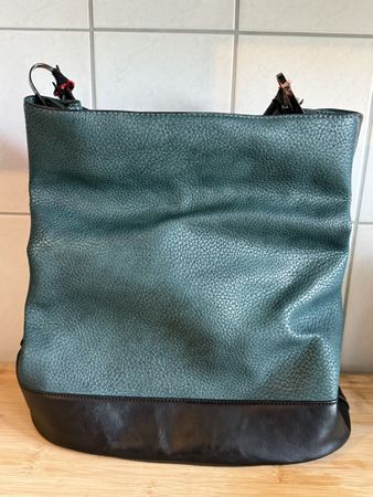 Schöne Handtasche für den Alltag - Echtleder grün braun