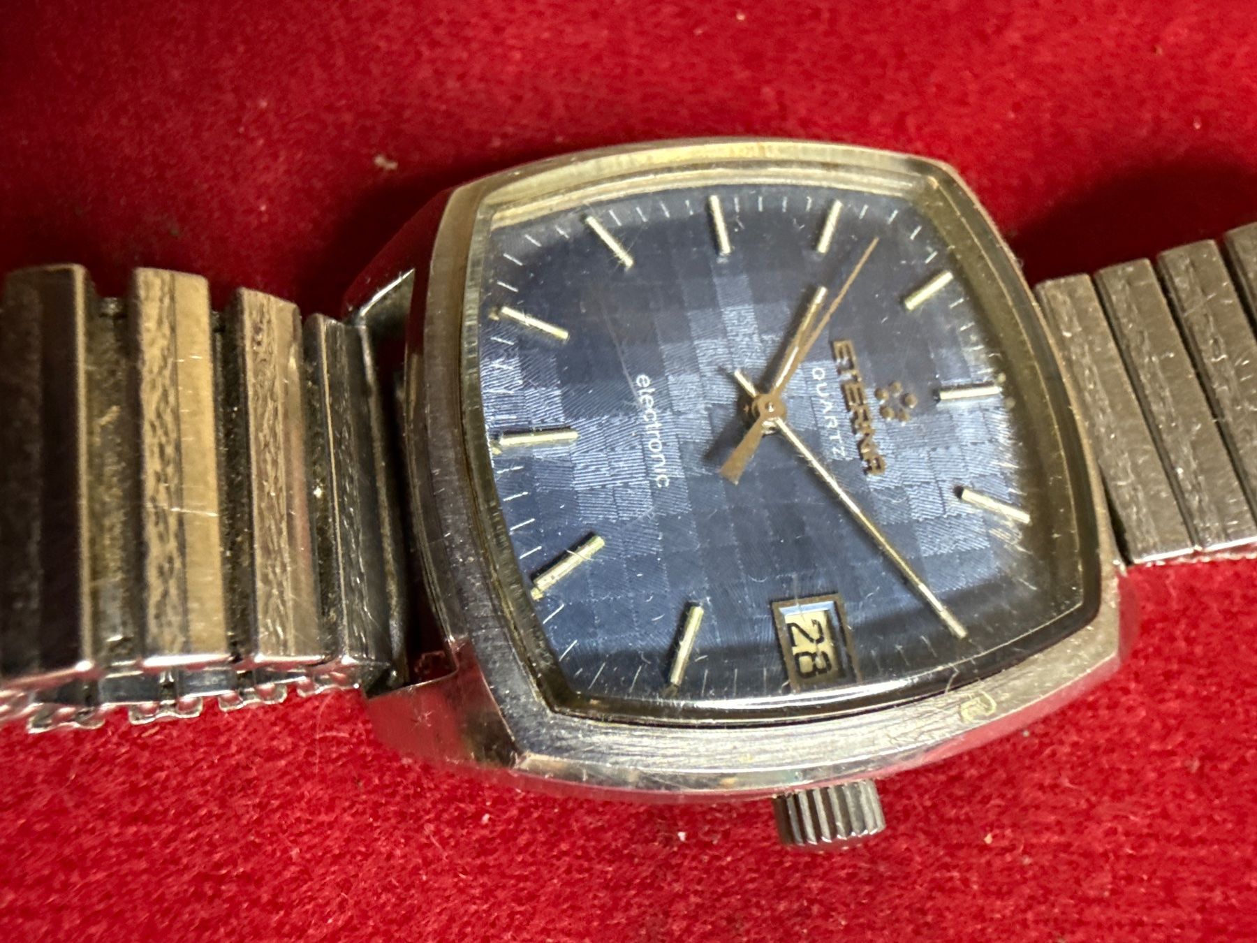 Eterna Uhren: Eterna Electronic 35 mm – Defekt aus Pfeffingen von Allhandelklgwatches 1