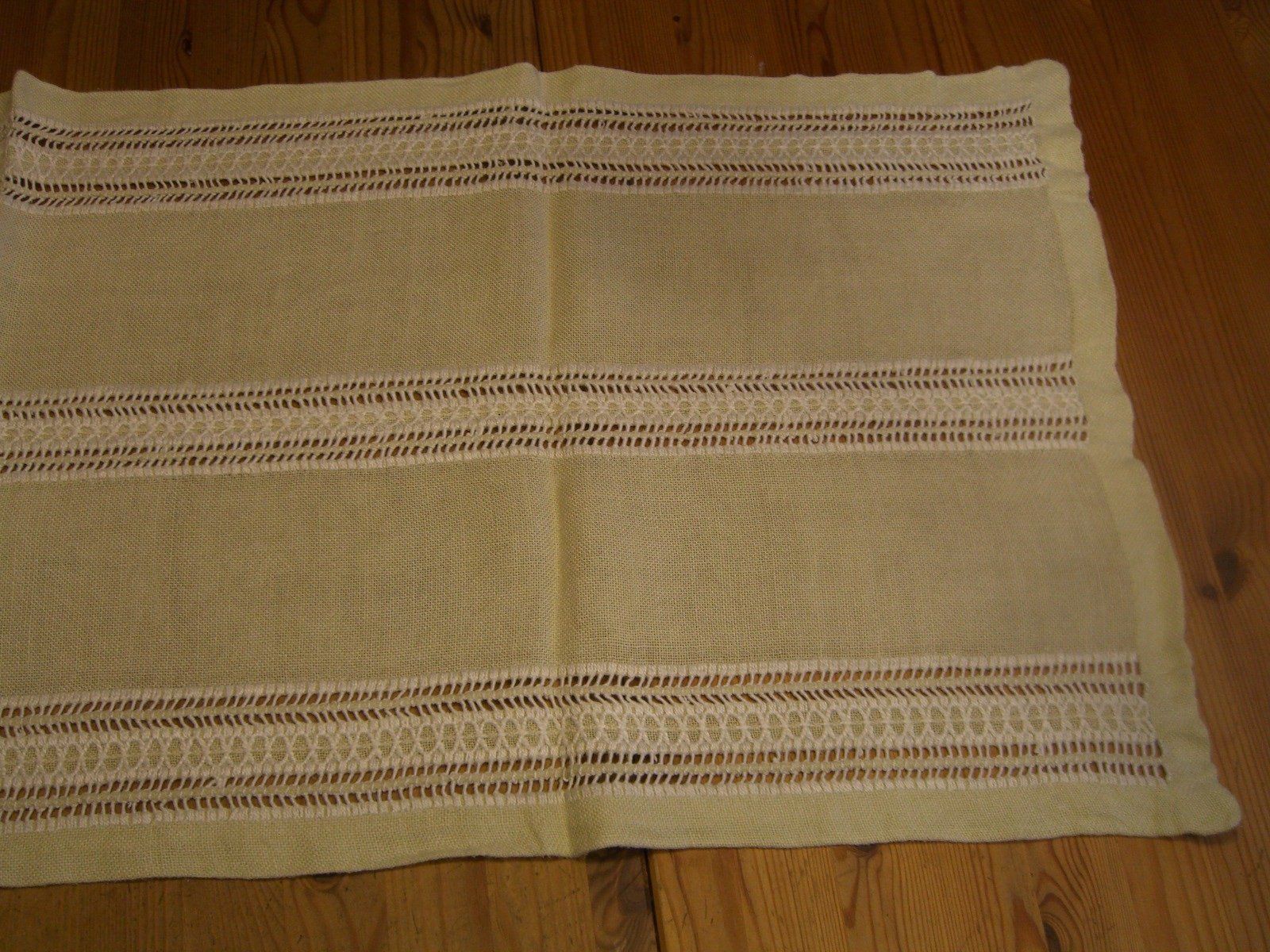 Coperte: schöne Tischdecke / Läufer, Handarbeit – Usato da Winterthur venduto da Gaia 4