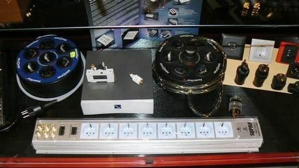 Cavi: Netzkabel CH, Supra-LoRad. 2.5 qmm – Nuovo (secondo la descrizione) da Schaan venduto da hifiproject 2