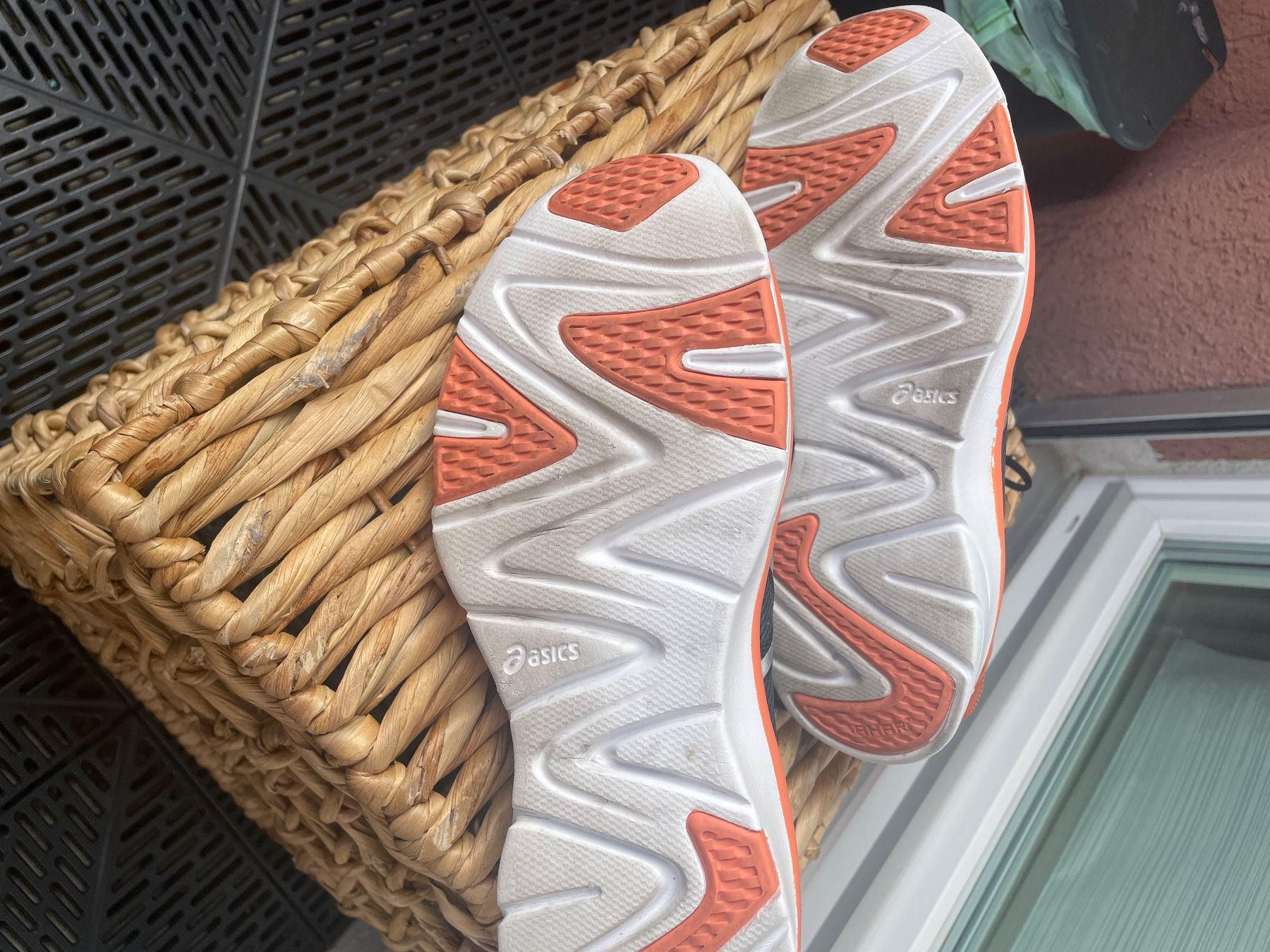 Asics Scarpe da uomo: Asics Schuhe orange/schwarz – Nuovo (secondo la descrizione) da Zürich venduto da mellna 4