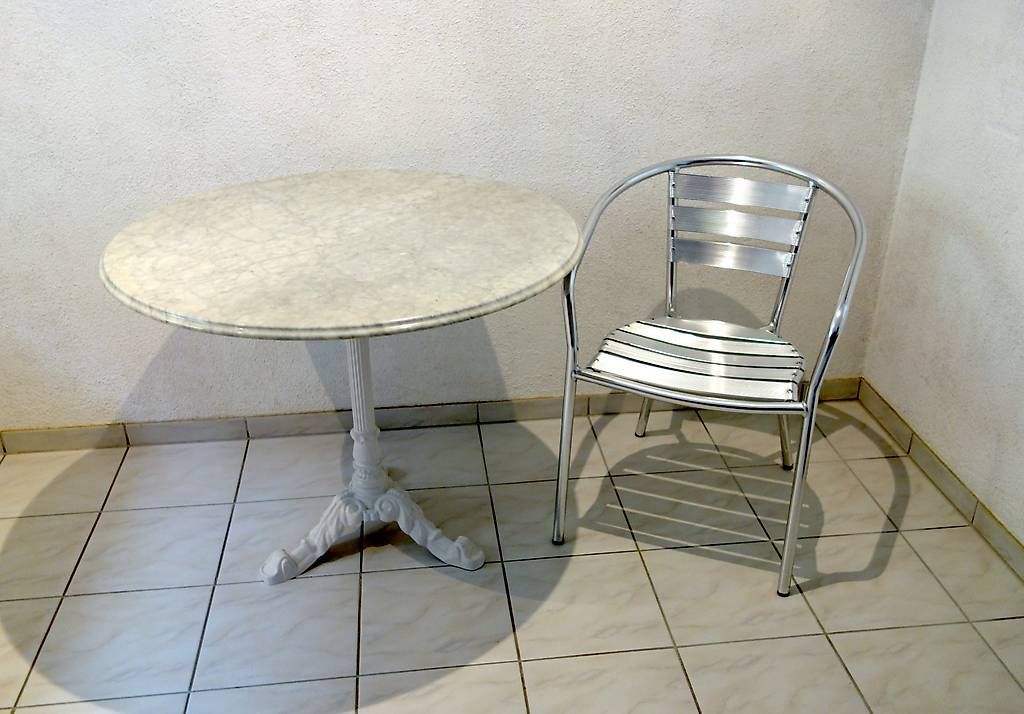 Tavoli: Bistrotisch – Usato da Haldenstein venduto da Nisi546