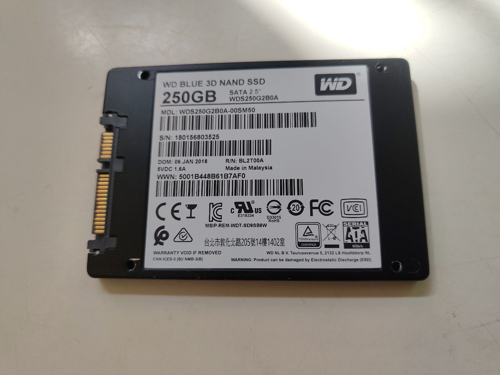 Western Digital Dischi rigidi: SSD WD Blue 250GB SATA  – Usato da Goldau venduto da hergercomputer 2