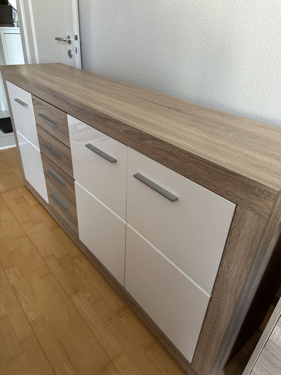 Conforama Kommoden: Kommode 180 × 85 × 40 cm  – Defekt aus Dübendorf von taniadealmeida