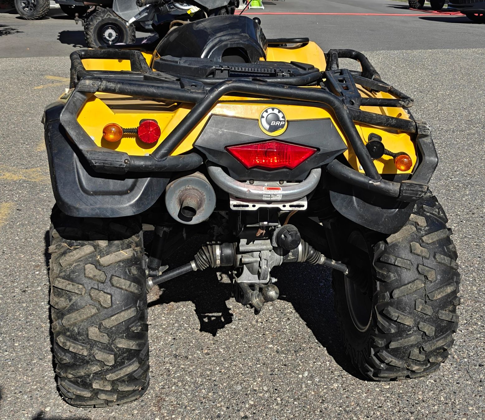 Can-Am ATVs / Quads: Unfallfahrzeug Can- Am Outlander 650 Max – Gebraucht aus Trimmis von 0004 3