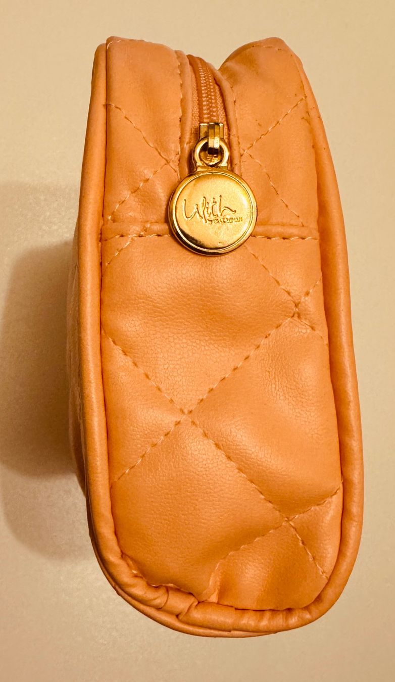 Custodie per cosmetici: Trousse by LILITH CALLAGHAN, couleur pêche – Nuovo (secondo la descrizione) da Genève venduto da Murmurs 1