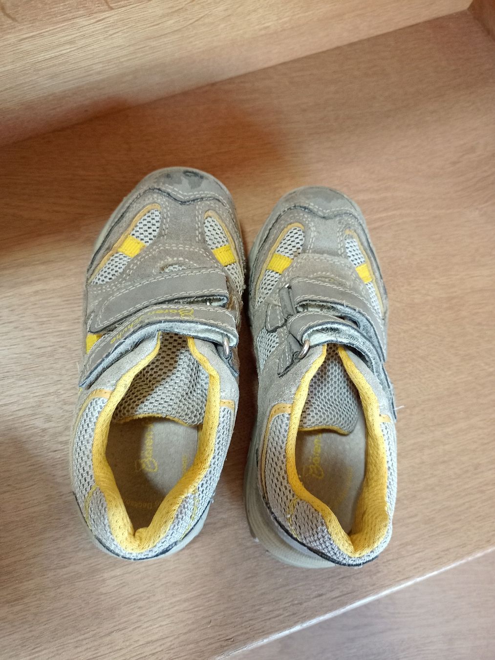 Scarpe per ragazzi: Turnschuhe, Gr. 27 – Usato da Winterthur venduto da voan 1