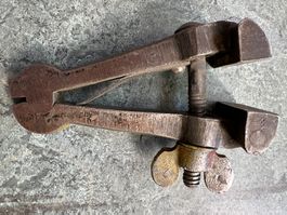 Handspannzwinge Metall Werkzeug gebraucht guter Zustand